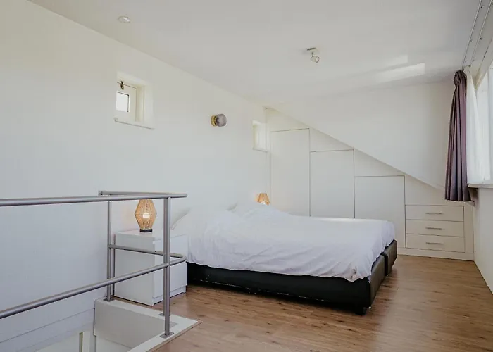 Het Kraaijennest Miva Uitgeest