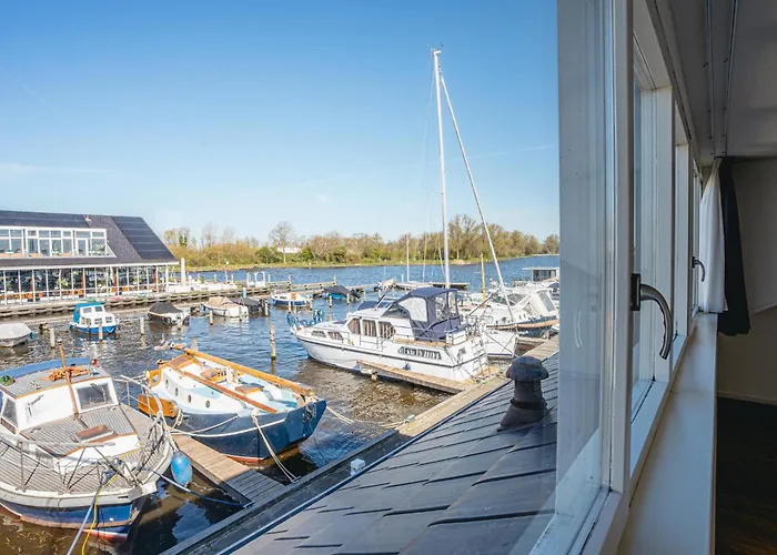 Het Kraaijennest Miva *